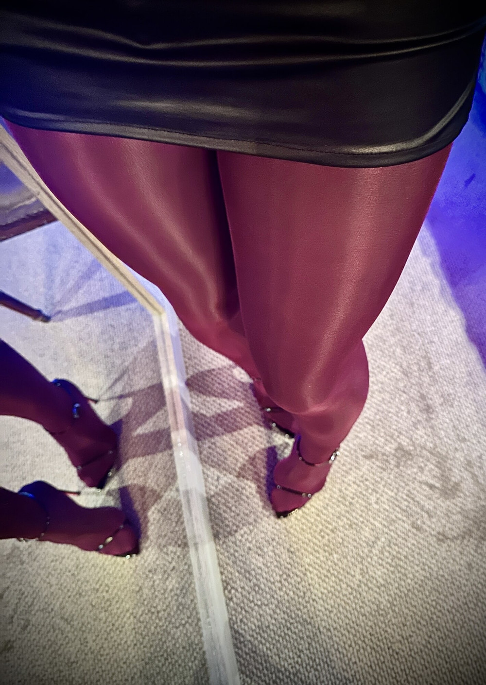 My new shiny & glossy pantyhose looks so hot ! #6