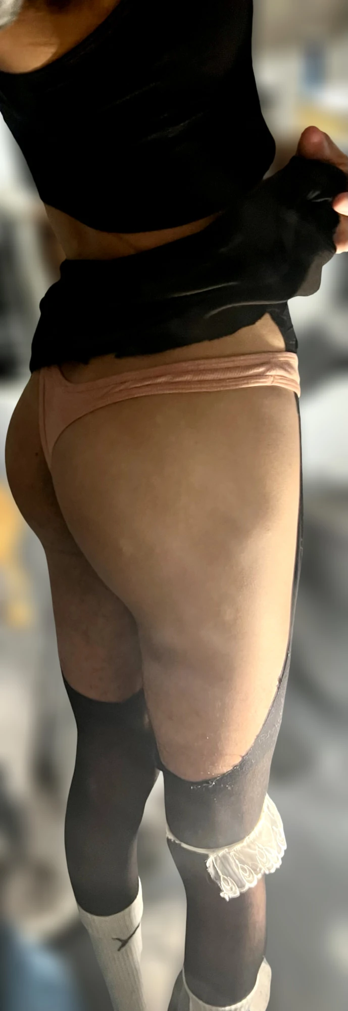 random pics cuz im horny #6