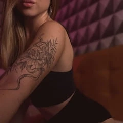 Lisa Free Photos