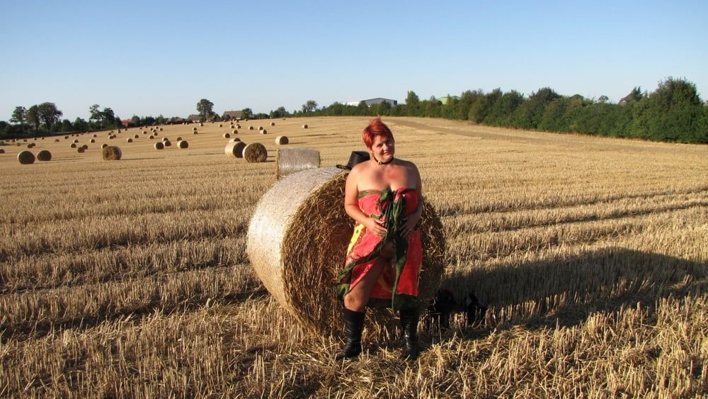 Anna naked on straw bales ... #35