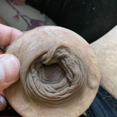 Donut ring foreskin stretching