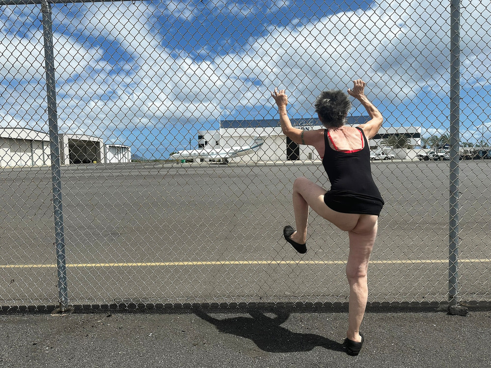 Sightseeing at the Airport #8