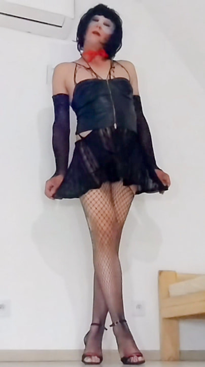 Cute cd plays with toys and selffucks with come #3