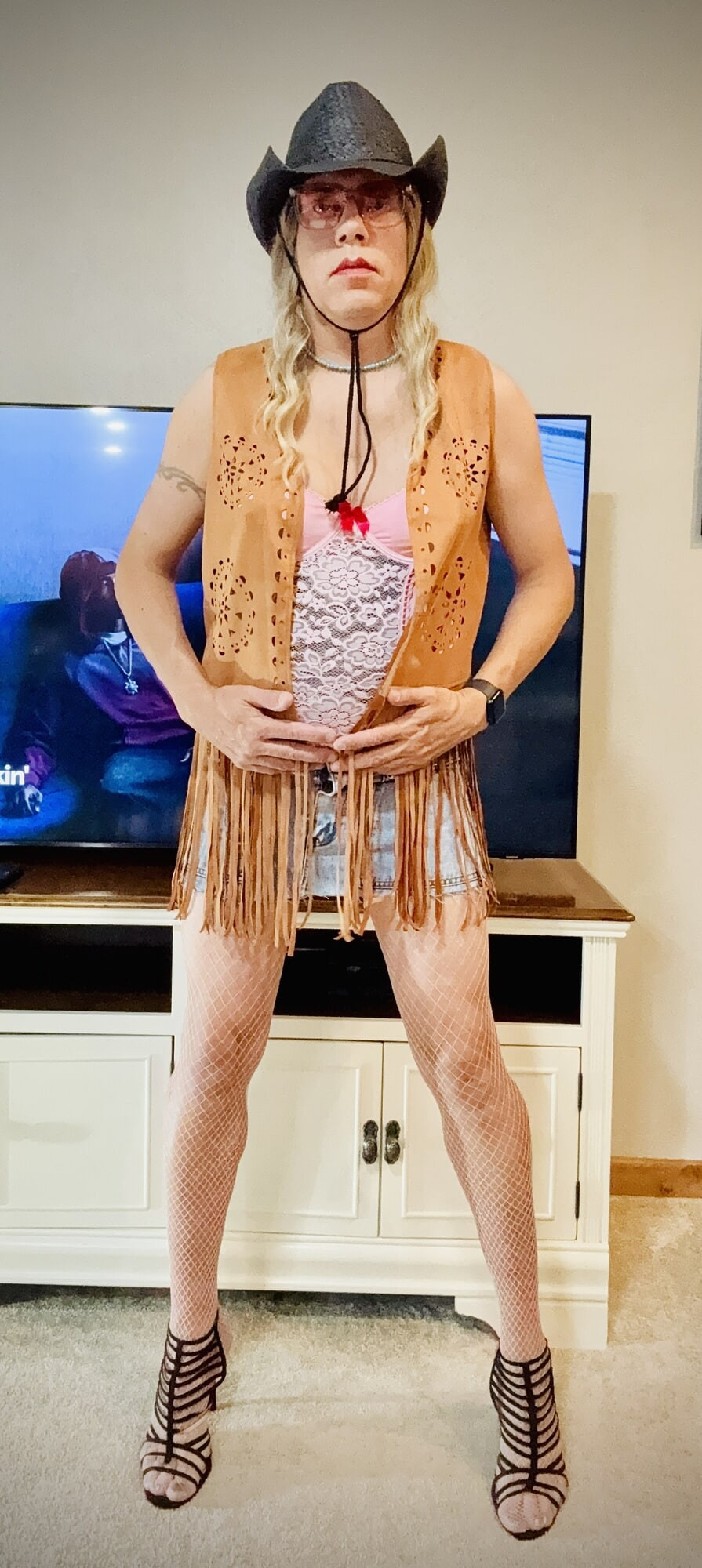 Sexy cowgirl spitroasted deepthroat dildo anal.  #2