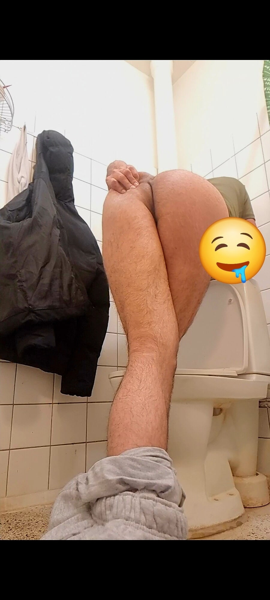 Having that ass while u drinking oh baby u will eat me #6