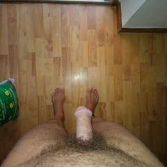 Empalmado al amanecer 