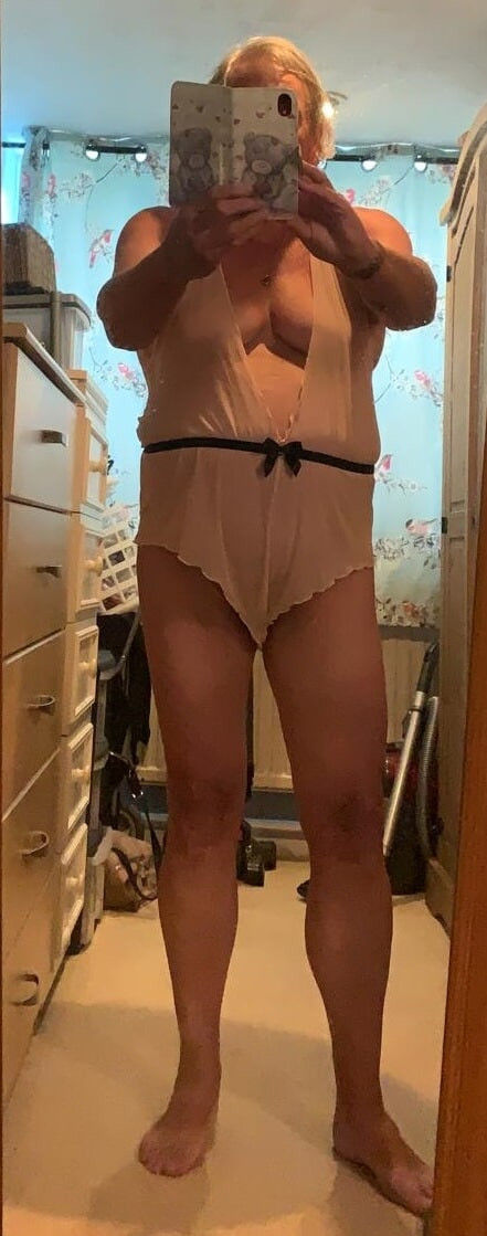 Granny Rose 75yo Posing #55