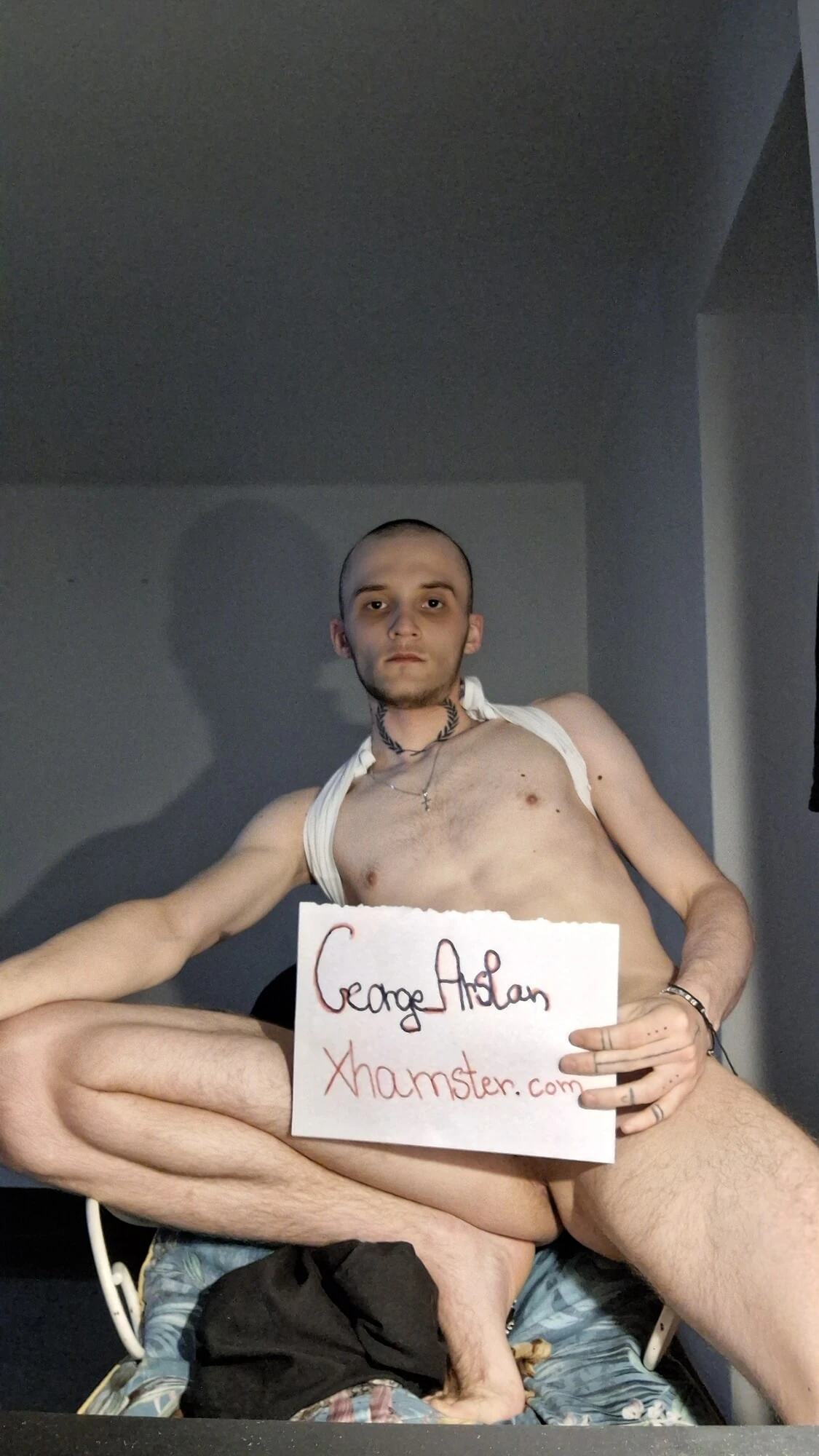 Teen Bi Boy