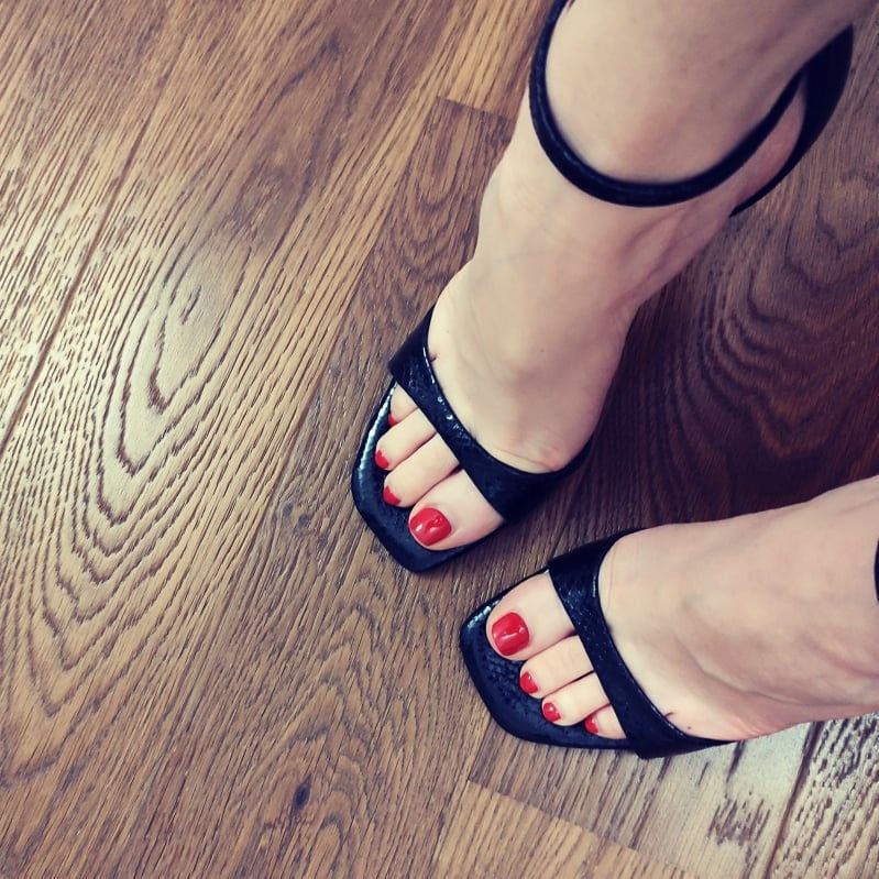 Sexy feet..