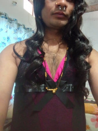 ランジェリーを着用したトランスジェンダー