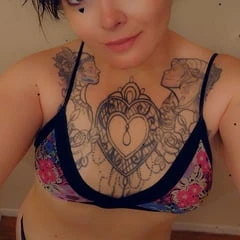 Naughty Selfies 