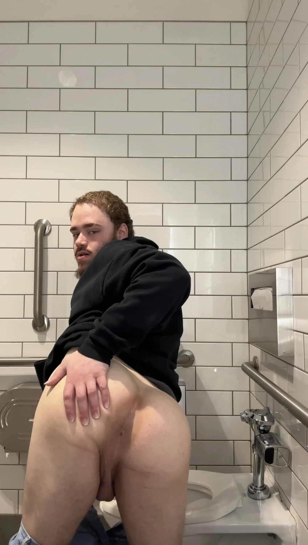 Sexy Ass Vanilla Biscuit Bitch Needs BBC