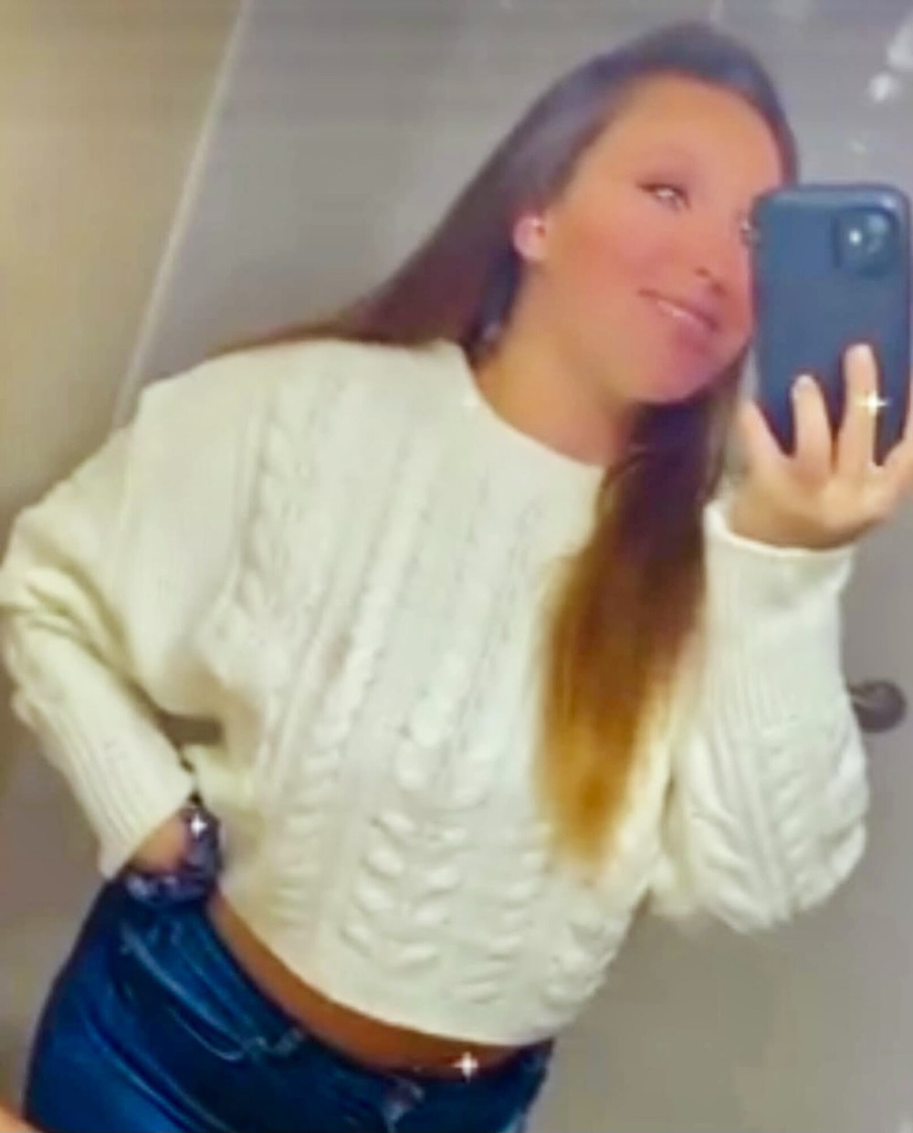 Photos of me in my white sweater and later fingering in it  #8