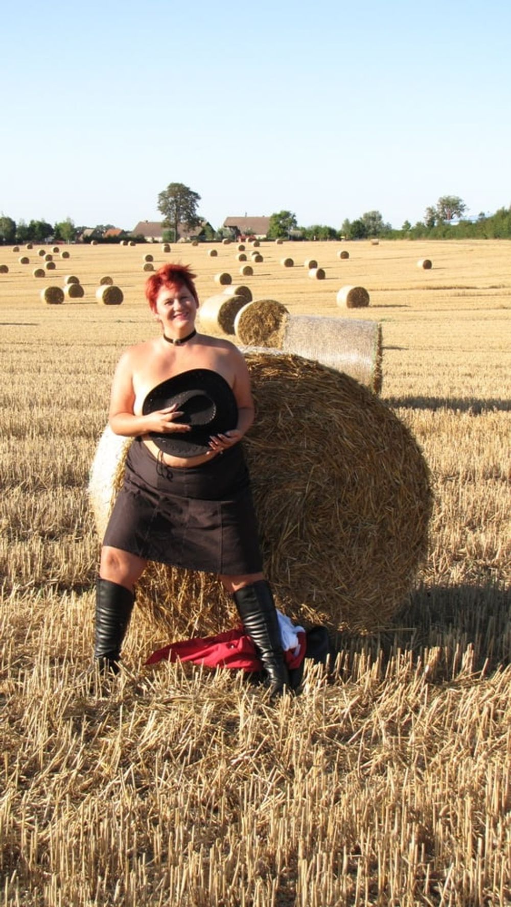 Posing in the cornfield ... #16