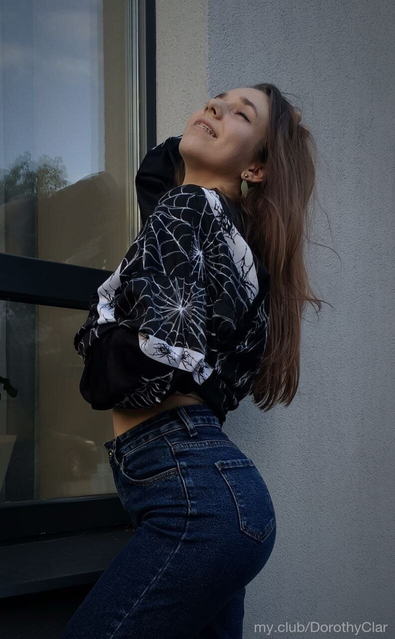 Agata & Isabelle Free Photos #20