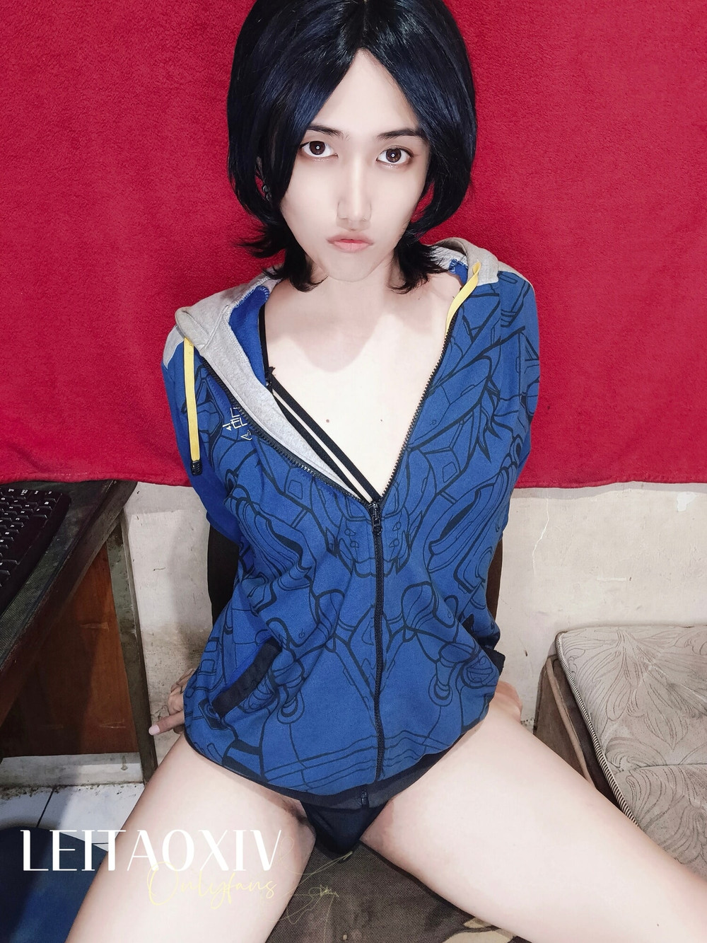 LEITAOXIV ONLYFANS - NERD LADYBOY GAMER GOONING #2