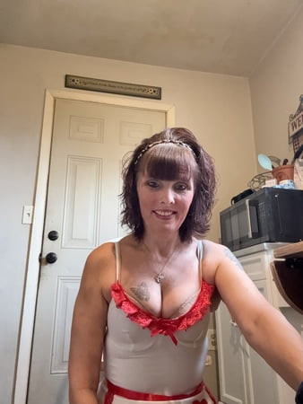 Horney cadela