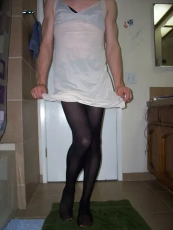 teen crossdresser         