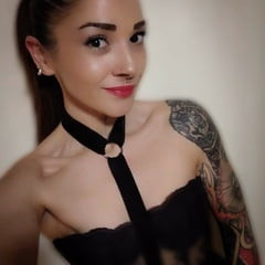 HotRebecca