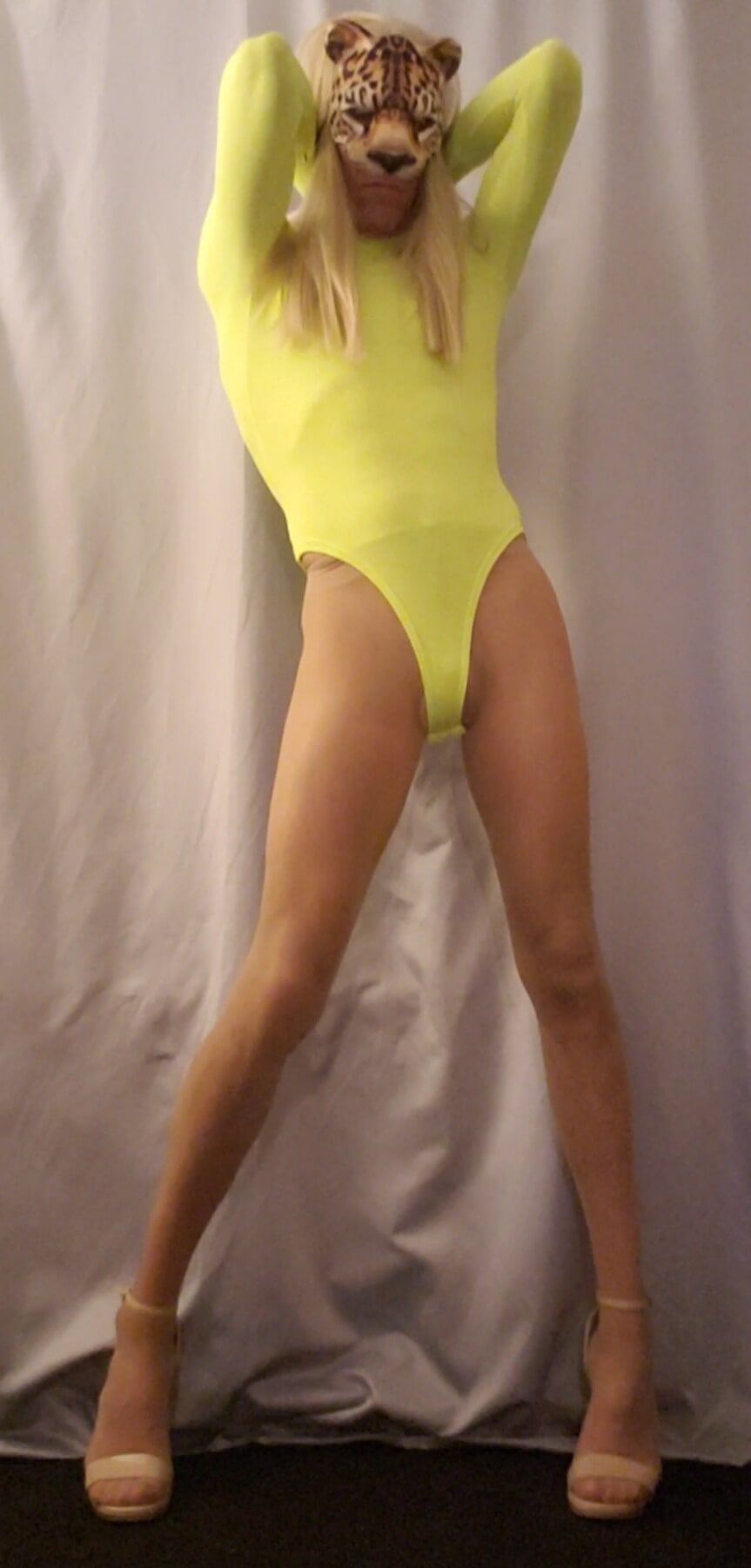 Yellow bodysuit 
