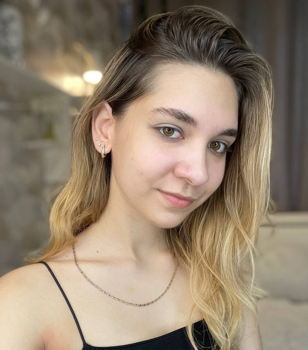 Cassandra Free Photos #4