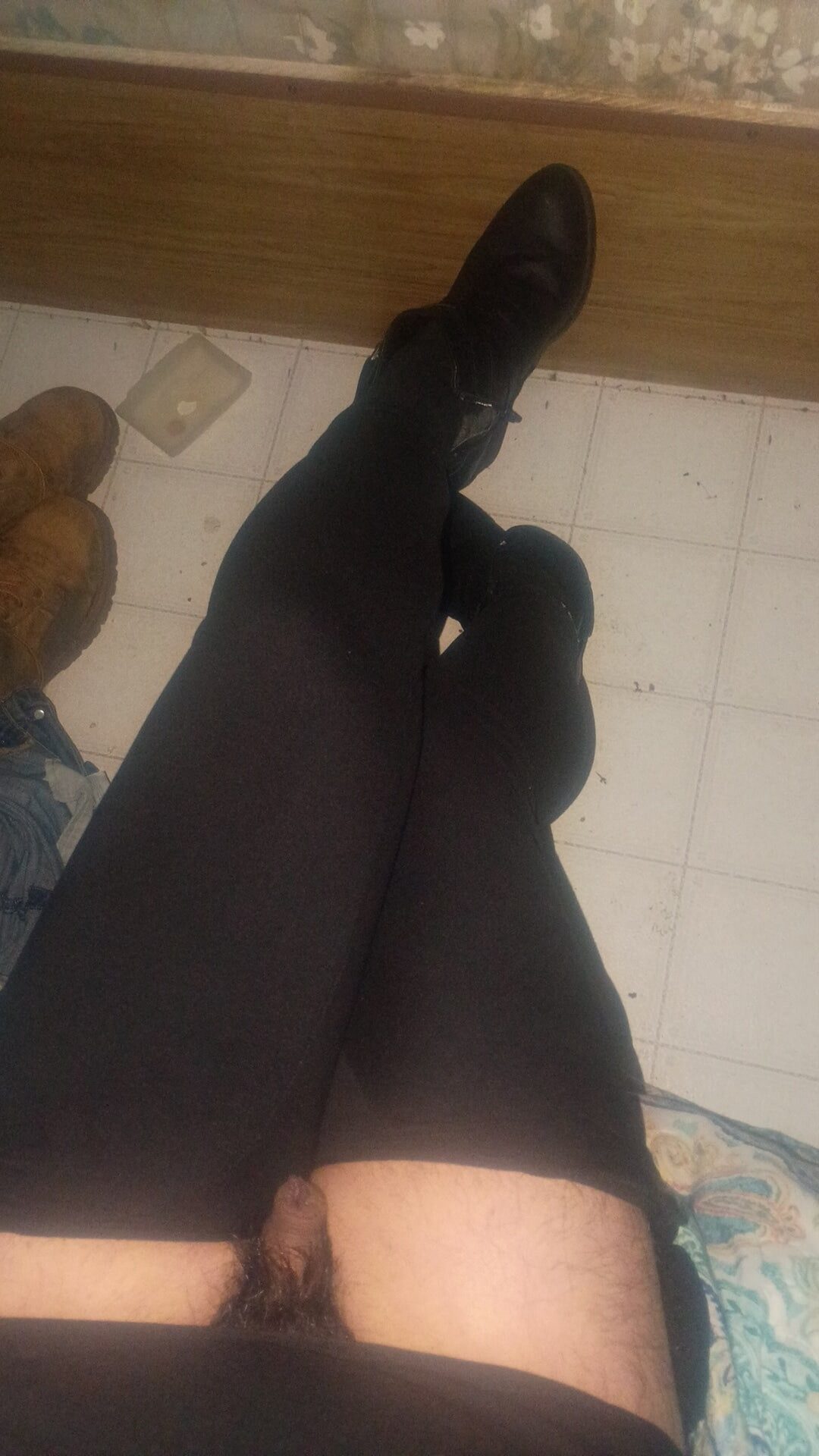 Chico sexy gozando de madrugada  #16