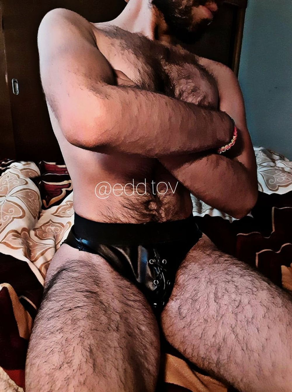 Hello! I&#039;m a hairy bear gay man. #7