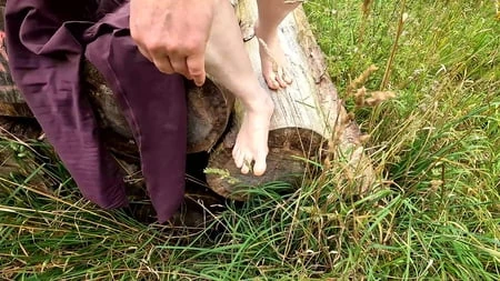 slapping her cunt and tits while hiking         