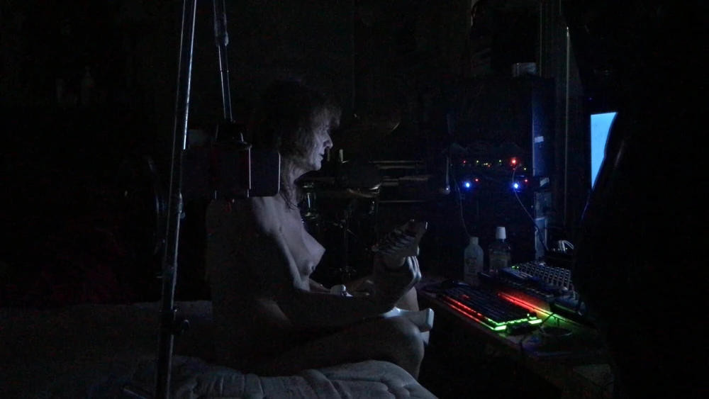 LizzyYum  retro shemale 2015 Post Op Orgasm Pussy m #4
