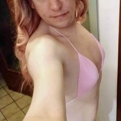 Lea Sissy Bitch