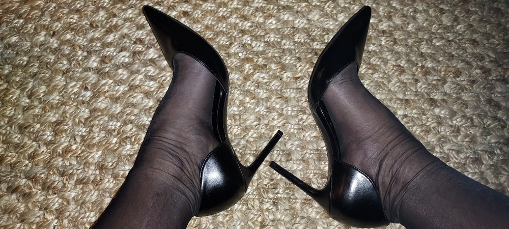 'Tis the season for shoes and stockings 🎅 #26