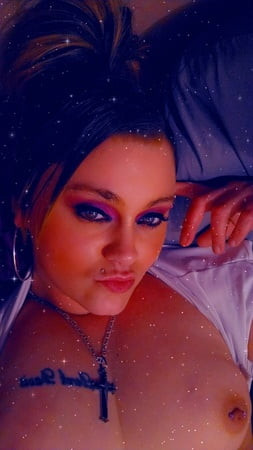 SO SEDUCTIVE