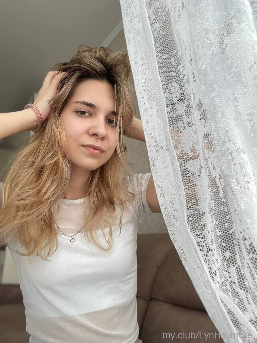 Cassandra Free Photos #17