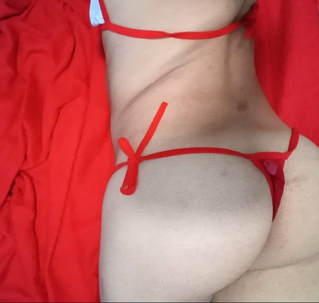 Femboy wanting to have sex
