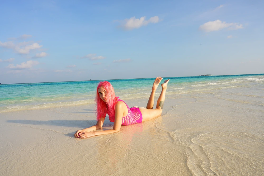 Vicky on the beach #6