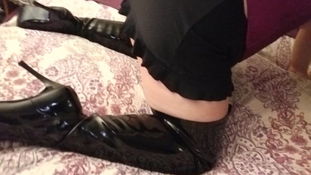Hubby home early surprised to find wife in thighhigh boots #19