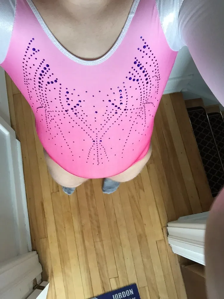  Girls Gymnastics suit