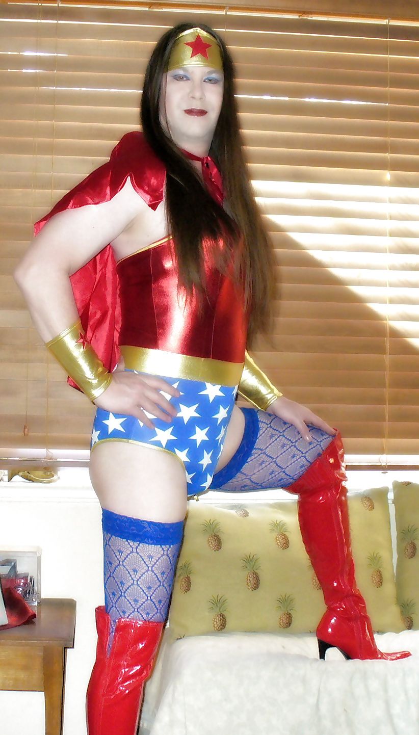 Wonder Woman! #10