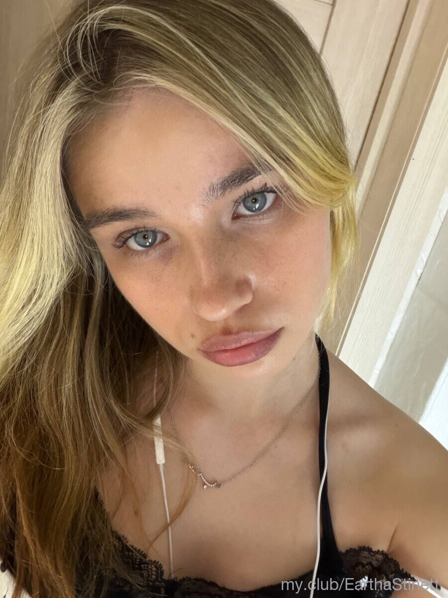 Free Bella Photos #20