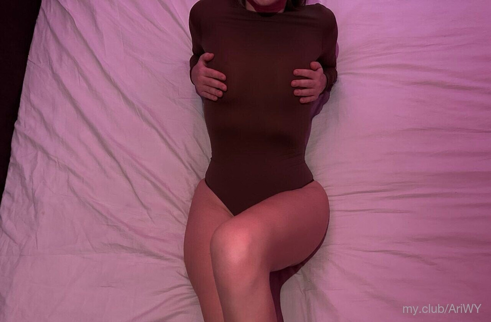 Ari WY Free Photos #45