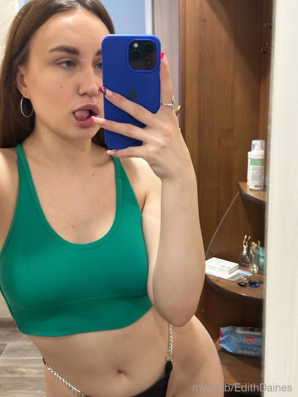 Selestina Free Photos