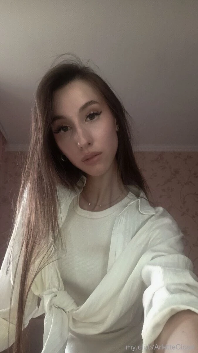 Kiki Free Photos #4