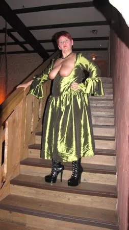 in the green cupless dress         