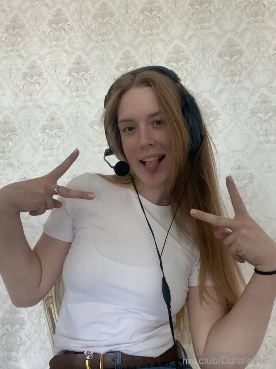 cutie Bree Free Photos #3