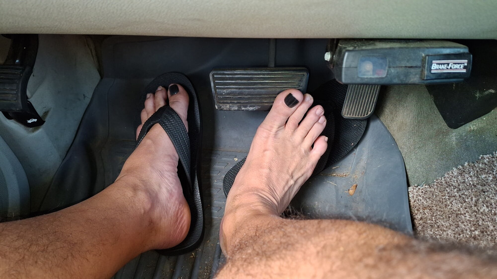 Pedal pumping with painted toes