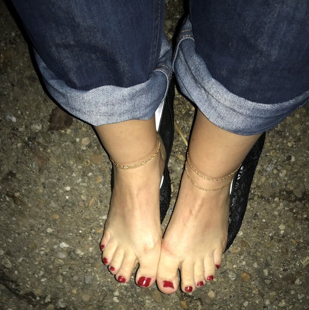 Outdoor Feet #7