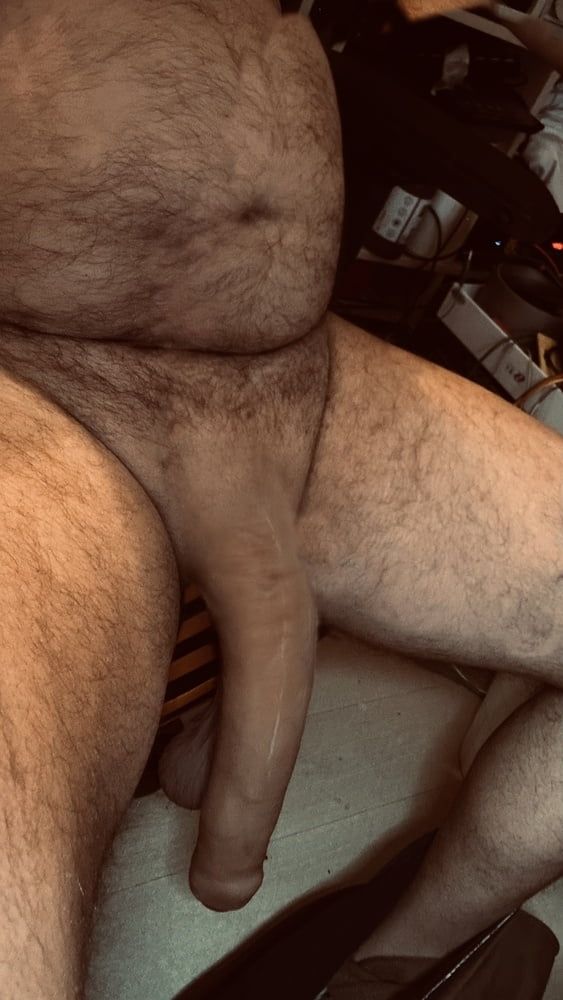 XXL Daddy Cock hanging