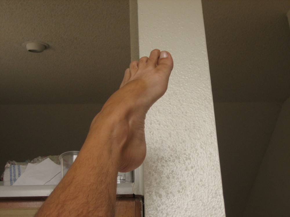Random Male Feet Pics Barefoot and in Nylons #9