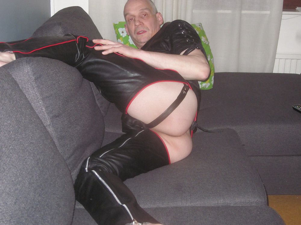 leather wanker