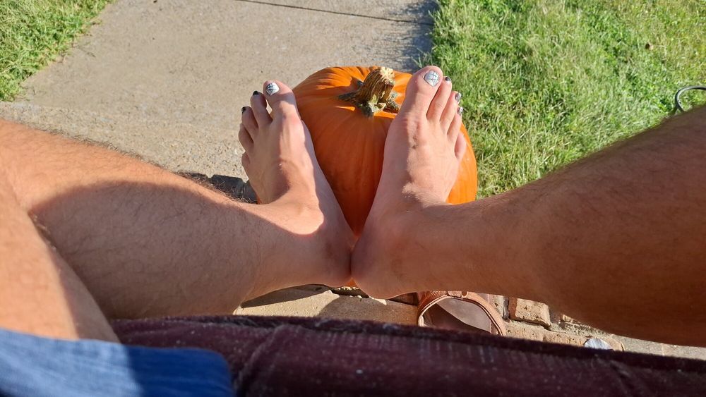 Pumpkin feet #10